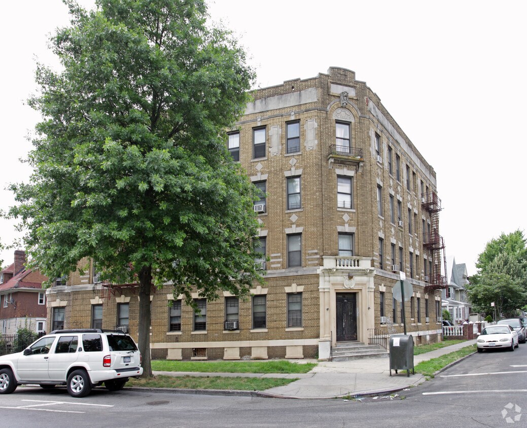 Primary Photo - 1525 Dorchester Rd