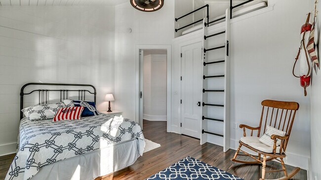 Building Photo - 685 County Rd S-22-104