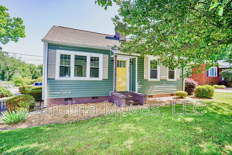 Primary Photo - 808 E Lee Rd