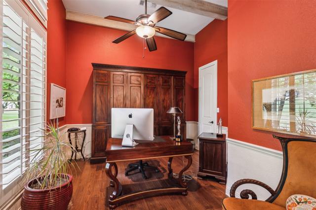 Foto del edificio - 8709 Claremont Dr