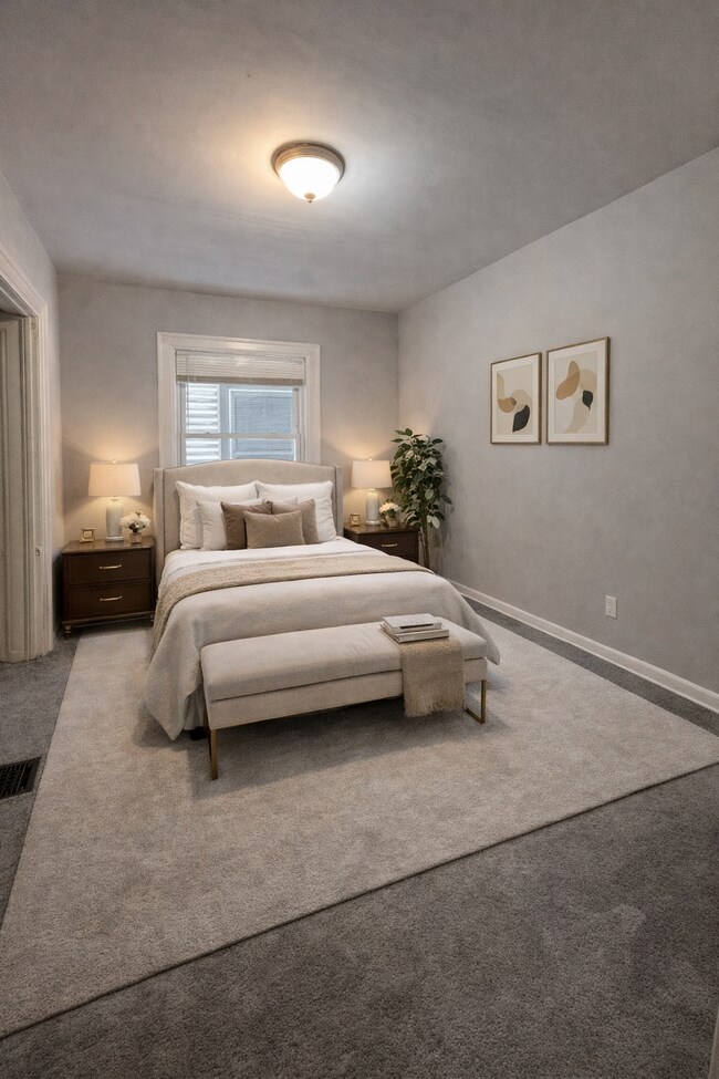 Foto del edificio - 580 Potomac Ave