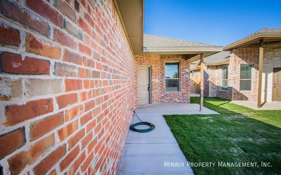 Foto principal - 5526 122nd Street