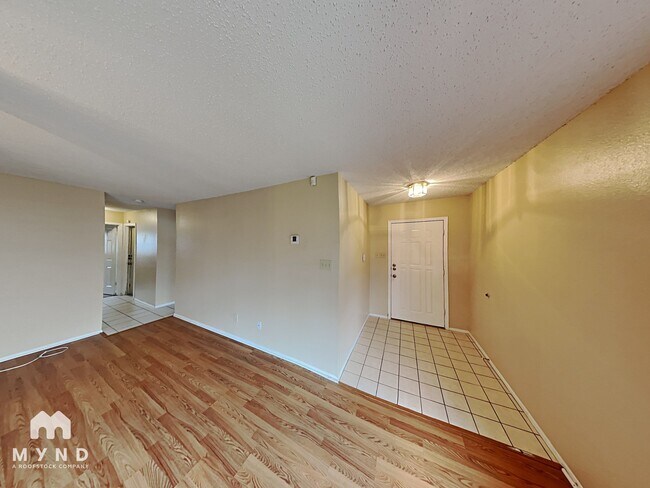 Building Photo - 21638 Longwood