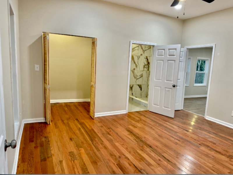 Foto del edificio - 18 Bay St NE