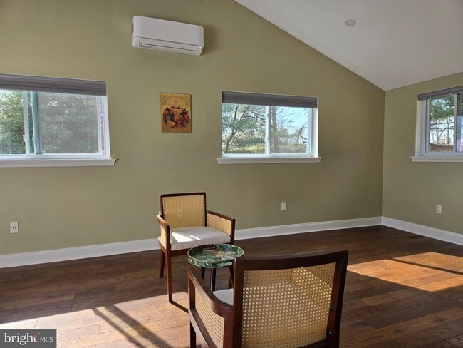 Building Photo - 3300 Mt Airy Ct