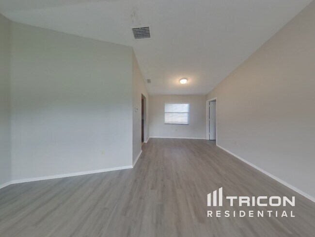 Foto del edificio - 2273 Seward Cir