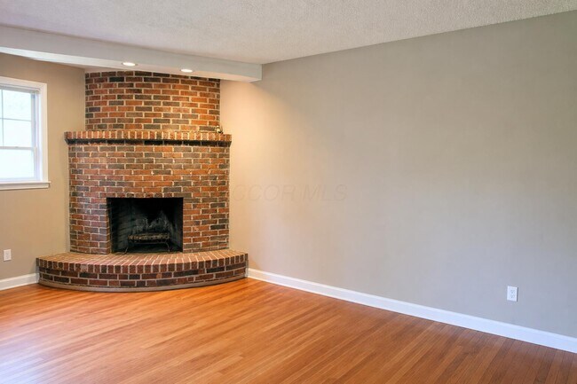 Foto del edificio - 4682 Merrifield Pl