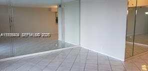 Building Photo - 3100 W Rolling Hills Cir