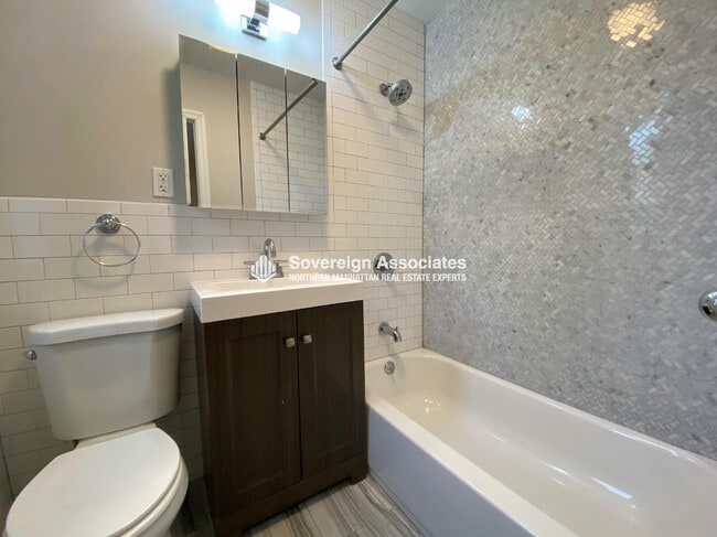 Foto del edificio - 515 W 168th St