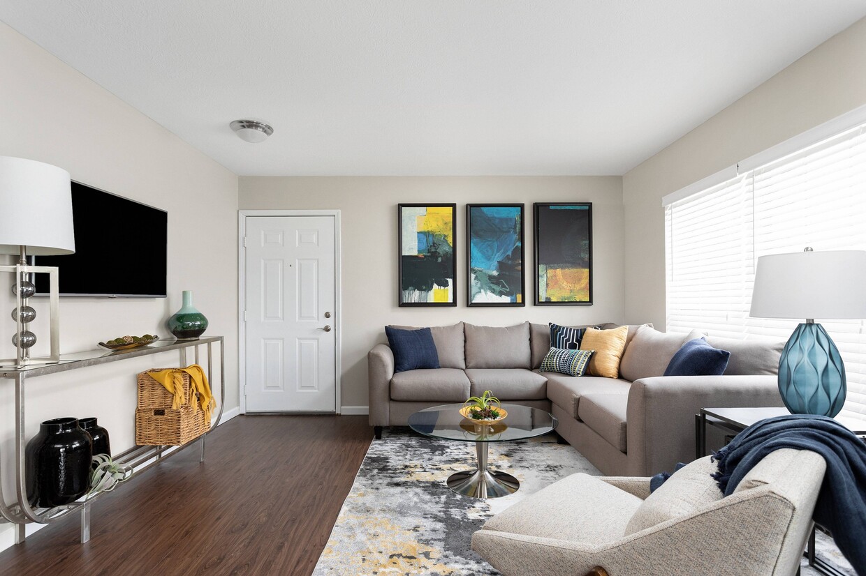 Spacious Living Room - Schirm Farms Apartments