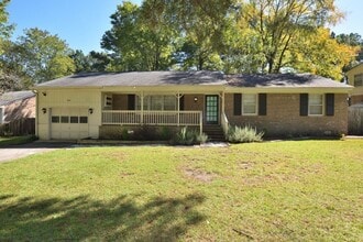 Building Photo - 1629 Bridgedale Dr