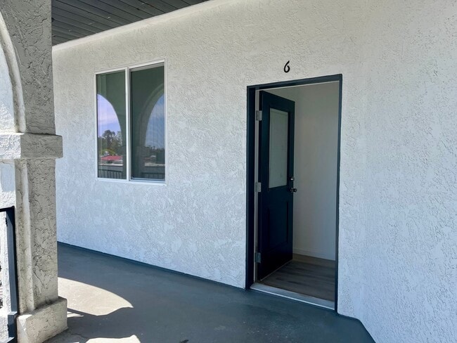 Foto del edificio - New 3 Bedrooms 2 Baths Apt. in Kensington