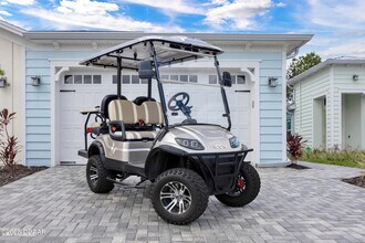 Building Photo - 245 Pop Top Ln