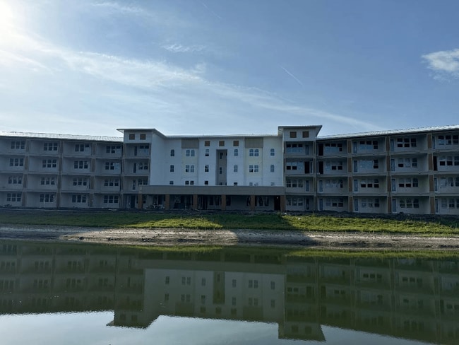 Foto del edificio - Bay Road Apartments