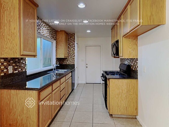 Building Photo - 5884 Revelstok Dr