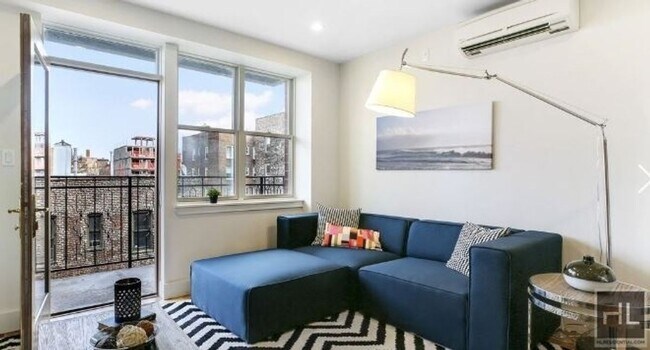 Building Photo - FRESHLY BUILT  LUXURY / HIGH END 2 BEDROOM...
