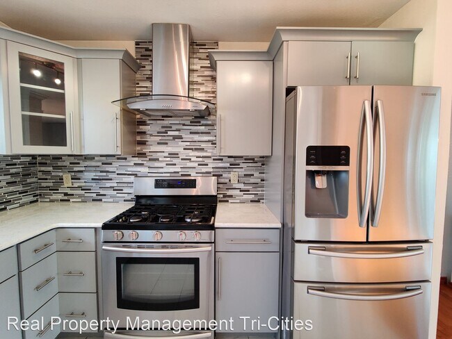 Building Photo - 4 br, 2 bath House - 1861 Stevens Dr