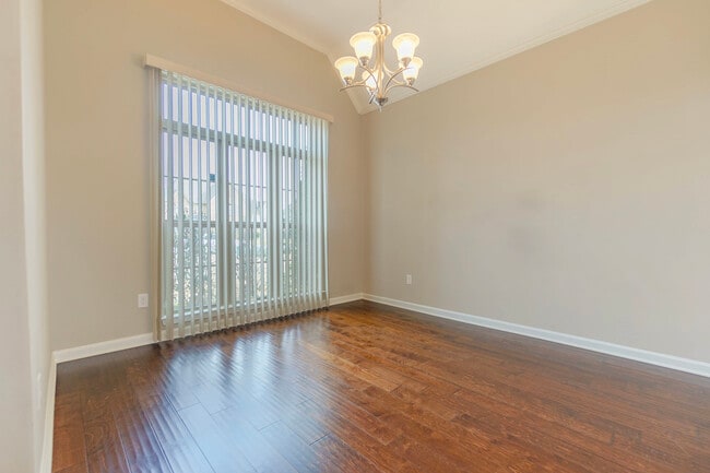 Building Photo - 13435 Lapstone Loop