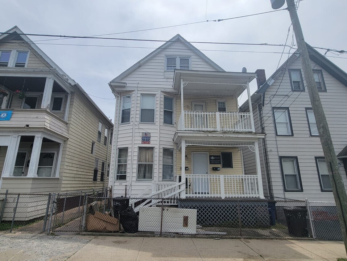 194 Frank St Unit 2, New Haven, CT 06519 194 Frank St New Haven, CT