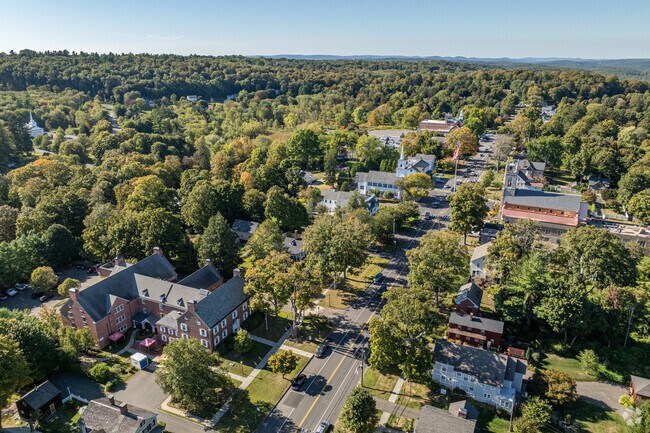 Aerial Photo - 25 Main St