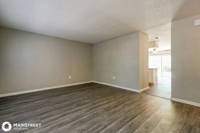 Building Photo - 2289 Crystalview Ct, Lakeland, FL 33801
