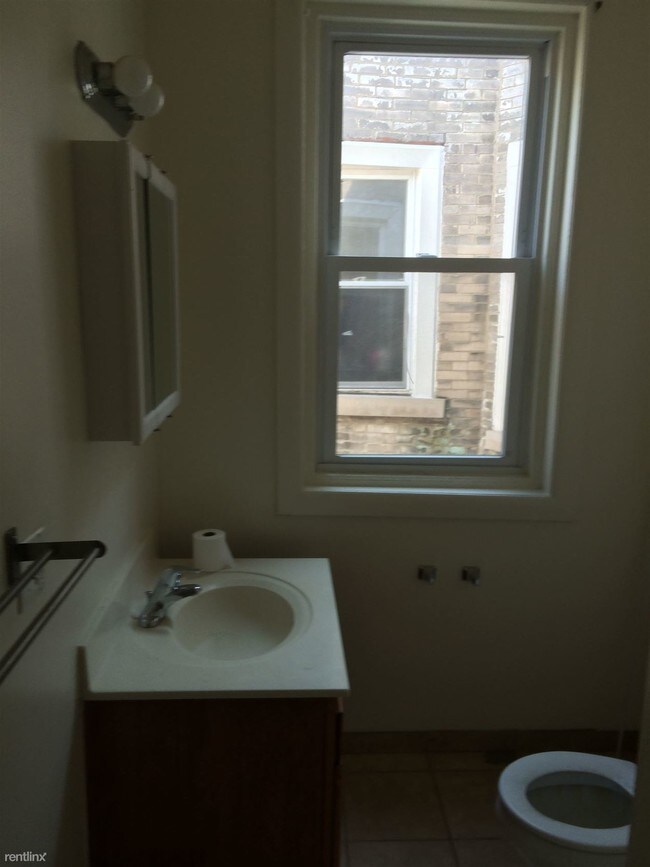 Building Photo - 125 S 44th St