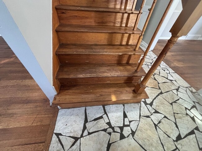 Building Photo - 6330 Coteswood Rd