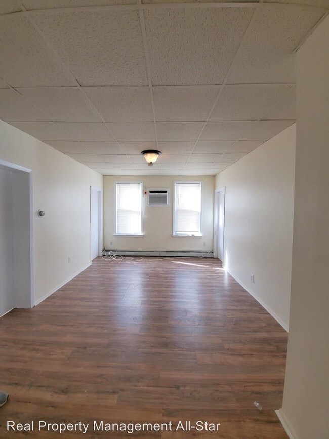Building Photo - 38 Fitch St
