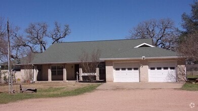 Building Photo - 1802 Goehmann Ln