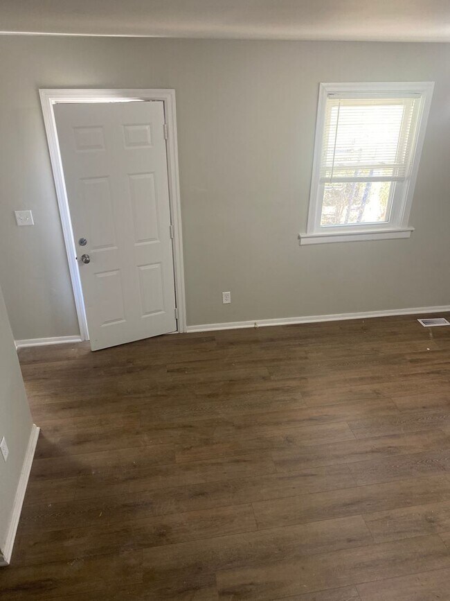 Foto del edificio - 2507-2509 N 19th-M&amp;N HOLDINGS