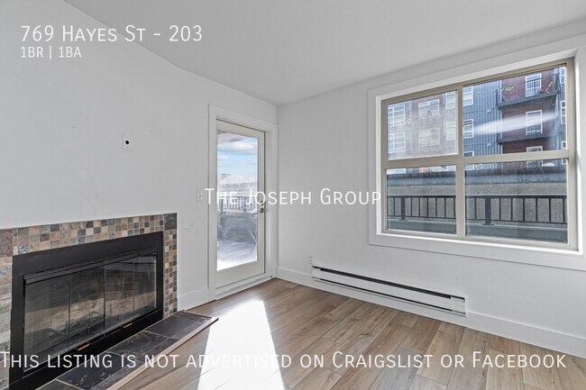 Building Photo - Beautiful 1 bed/1ba East Queen Anne gem