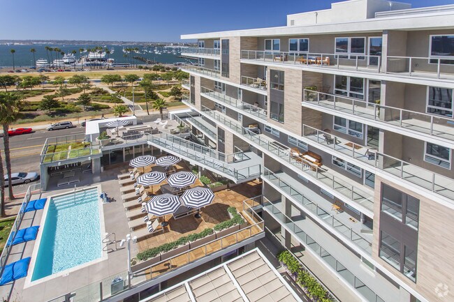 Vista - Valentina by Alta