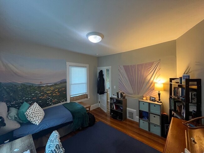 Foto del edificio - 83 Beacon St