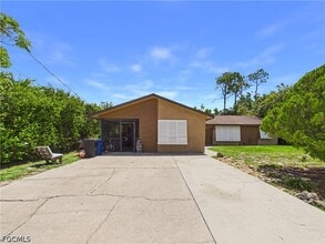 Building Photo - 18543 Iris Rd