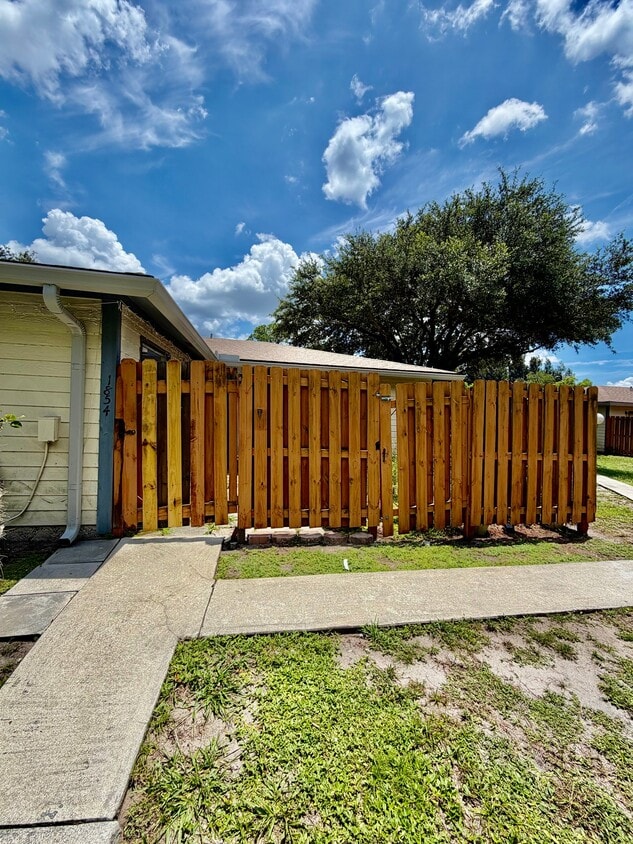 Photo - 1854 My Pl Ln (West Palm Beach, FL)