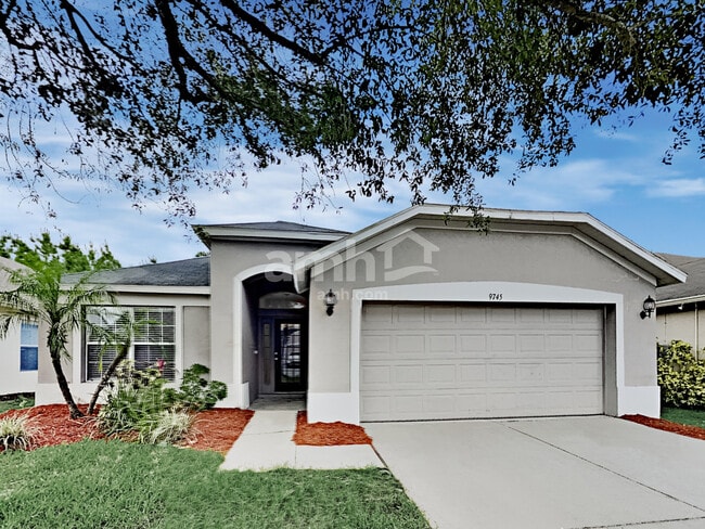 Building Photo - 9745 Riverchase Dr