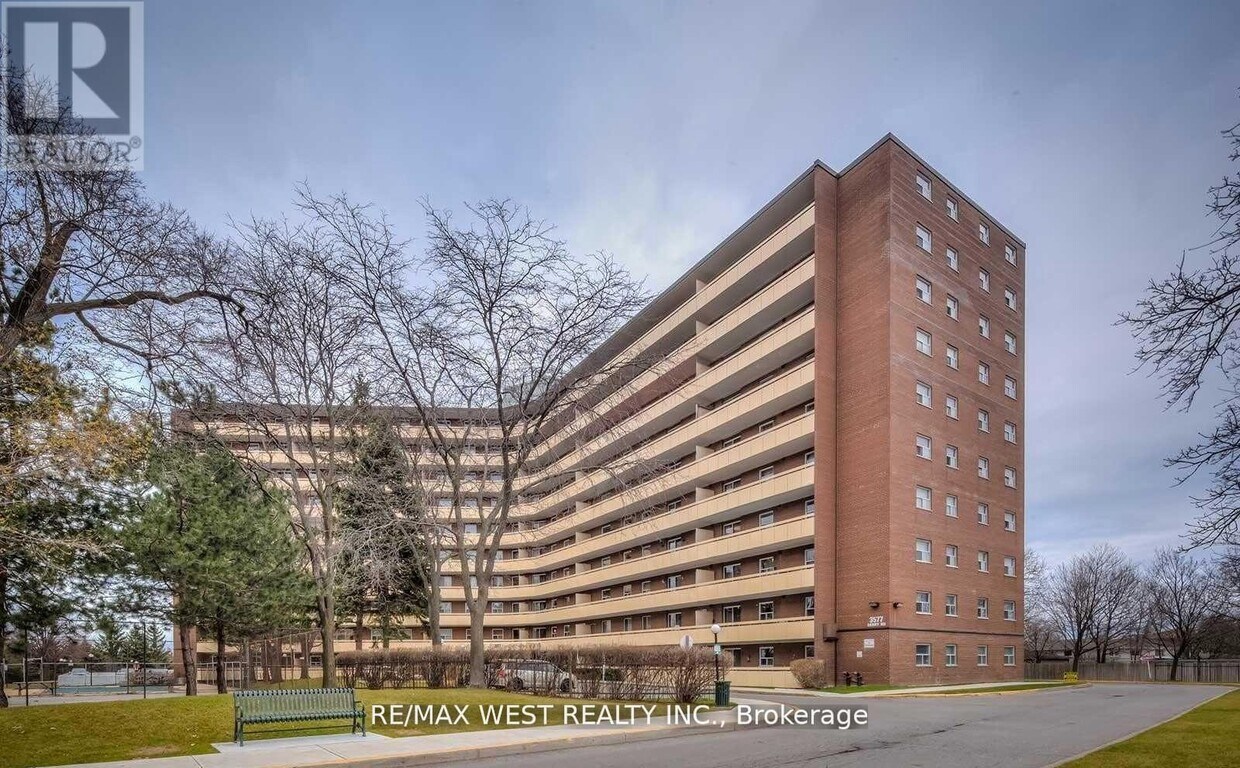 Photo principale - 3533-3533 Derry Rd E