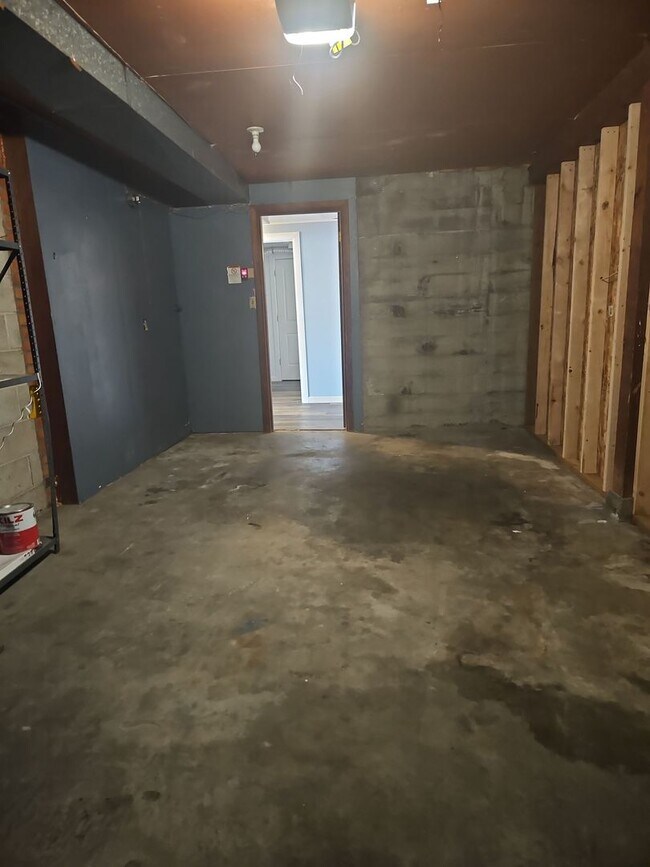 Foto del edificio - 1764 N James St