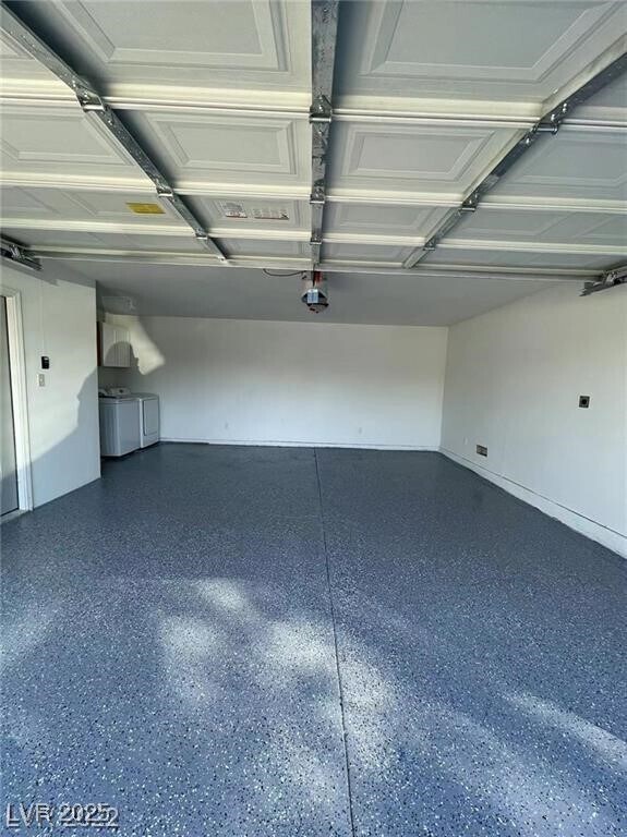 Building Photo - 6420 W Alomar Ave