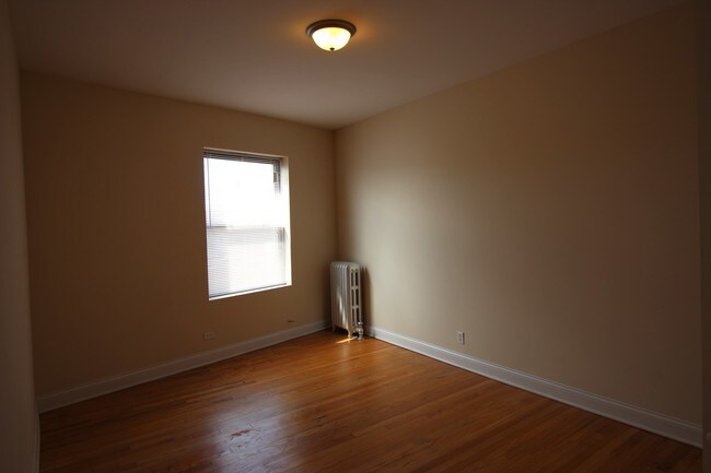 Foto del edificio - 6701 N Clark St