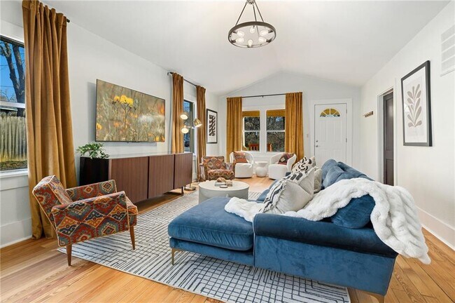 Foto del edificio - 325 S Washington Ave