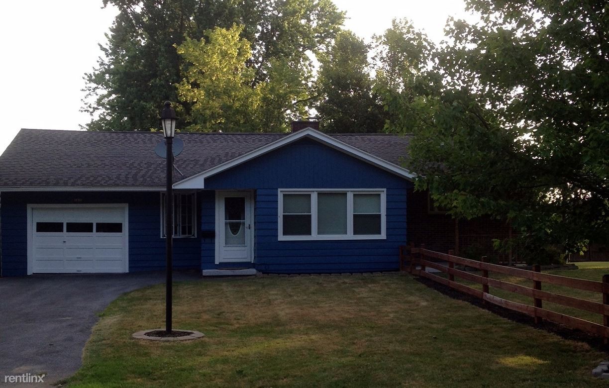 Primary Photo - 1635 Olmstead Dr