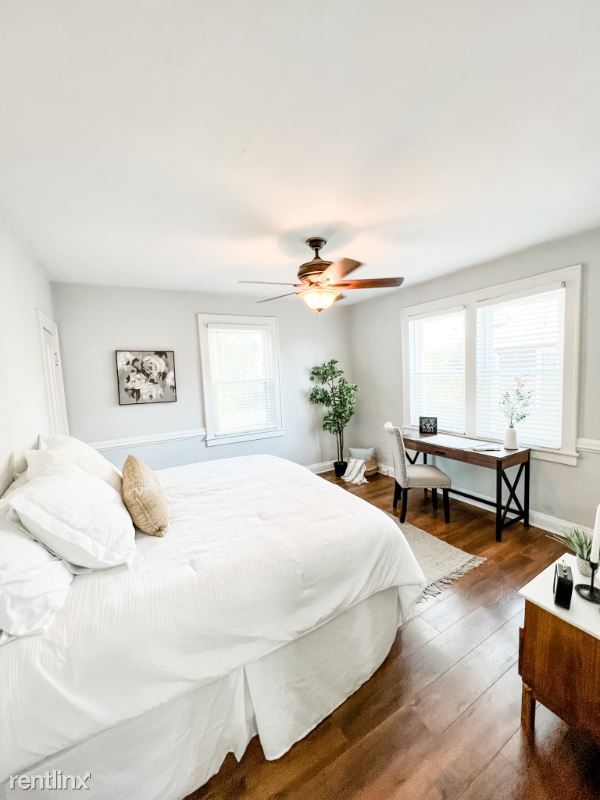 Foto del edificio - 3 br, 2 bath House - 8825 Powell Ave.