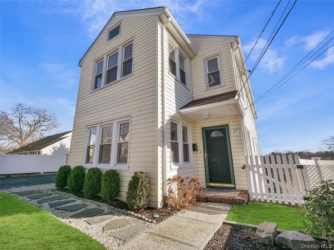 Photo - 27 Fremont St Apartment