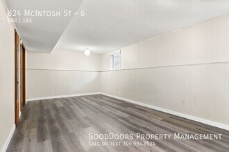 Building Photo - 824 McIntosh St