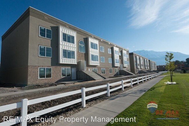 Building Photo - 1 br, 1 bath House - 815 E 550 S #102