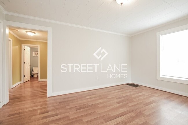 Building Photo - Charming 2 Bedroom in Lexington!