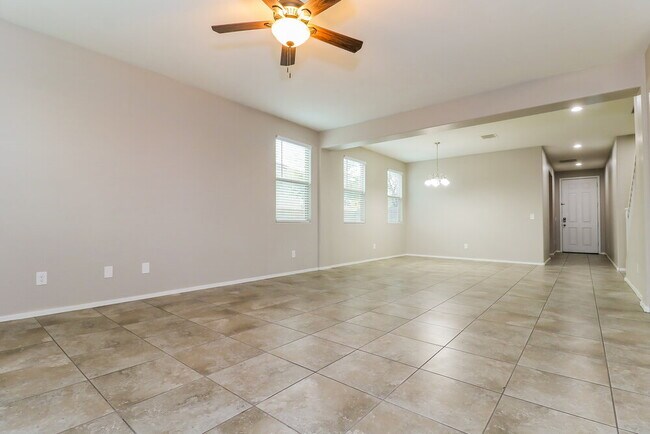 Foto del edificio - 7106 W Winslow Ave