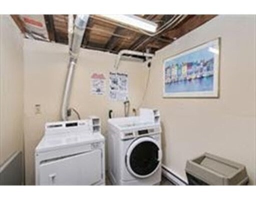 Foto del edificio - 1 Cypress Rd