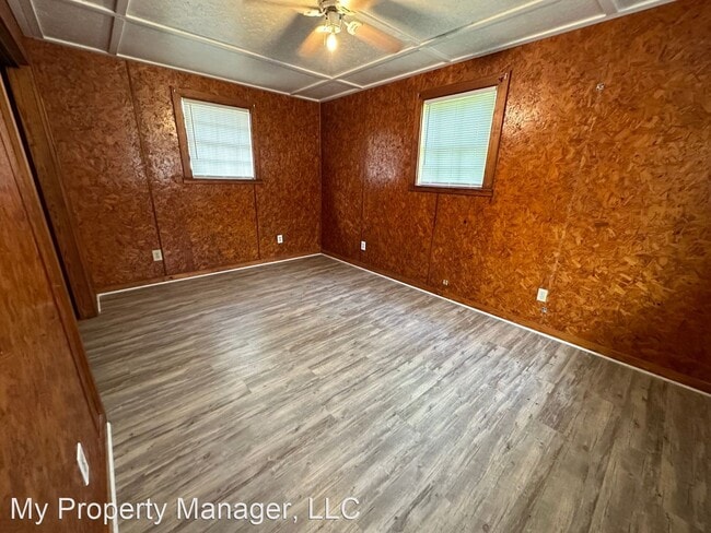 Building Photo - 2 br, 1 bath House - 2603 Trichel Street